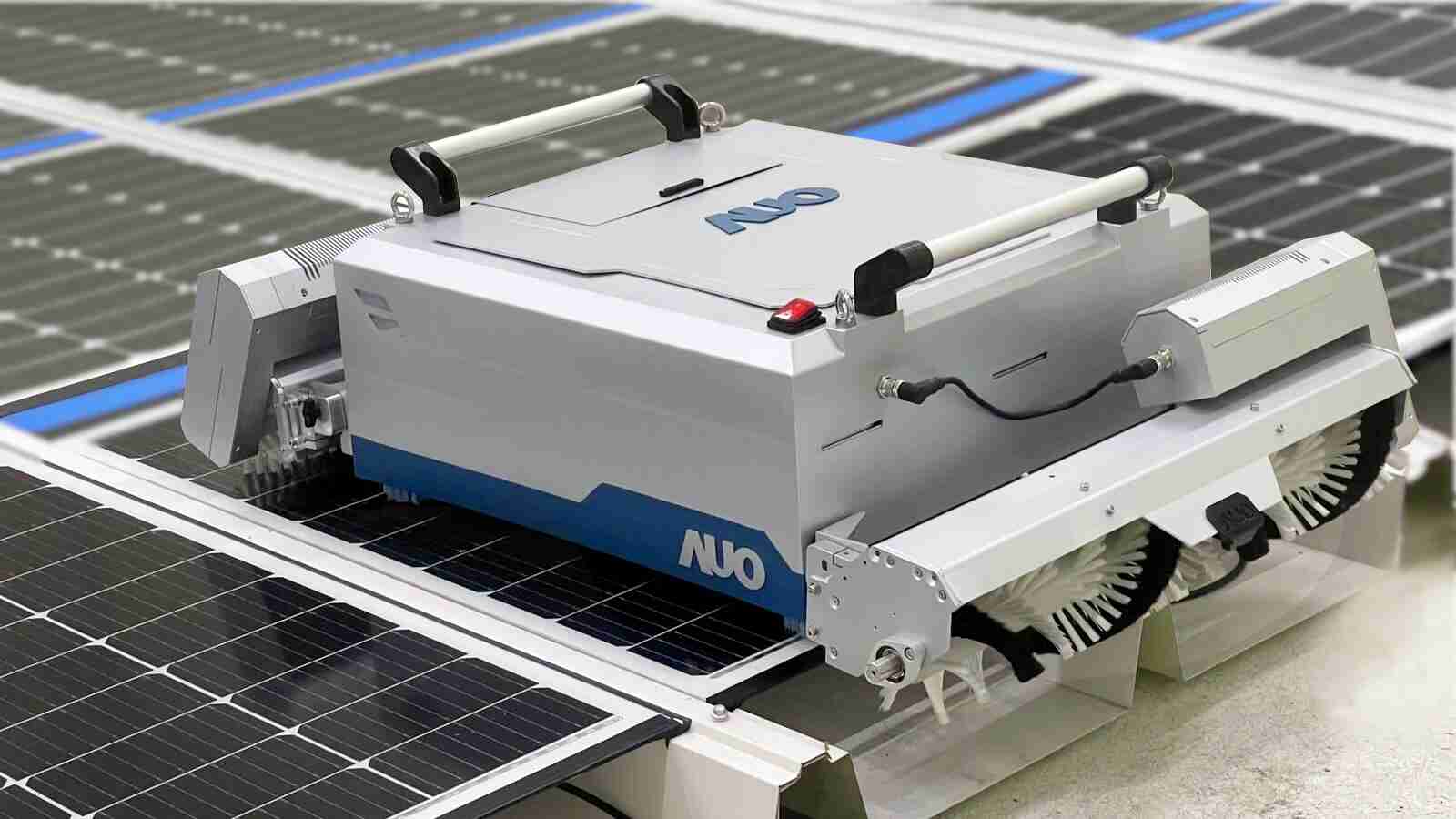 EBpay致力EPC场域技术升级，，导入清洁机器人搭配传感器与AI数据分析，，，，大幅减少维运成本